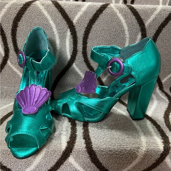 Disney Little Mermaid Inspired Teal and Purple Shell Heels - Picture 2 of 4